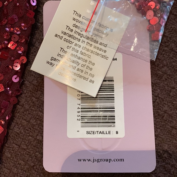 JS Colleo Garnet colored sequin dress - Picture 4 of 8